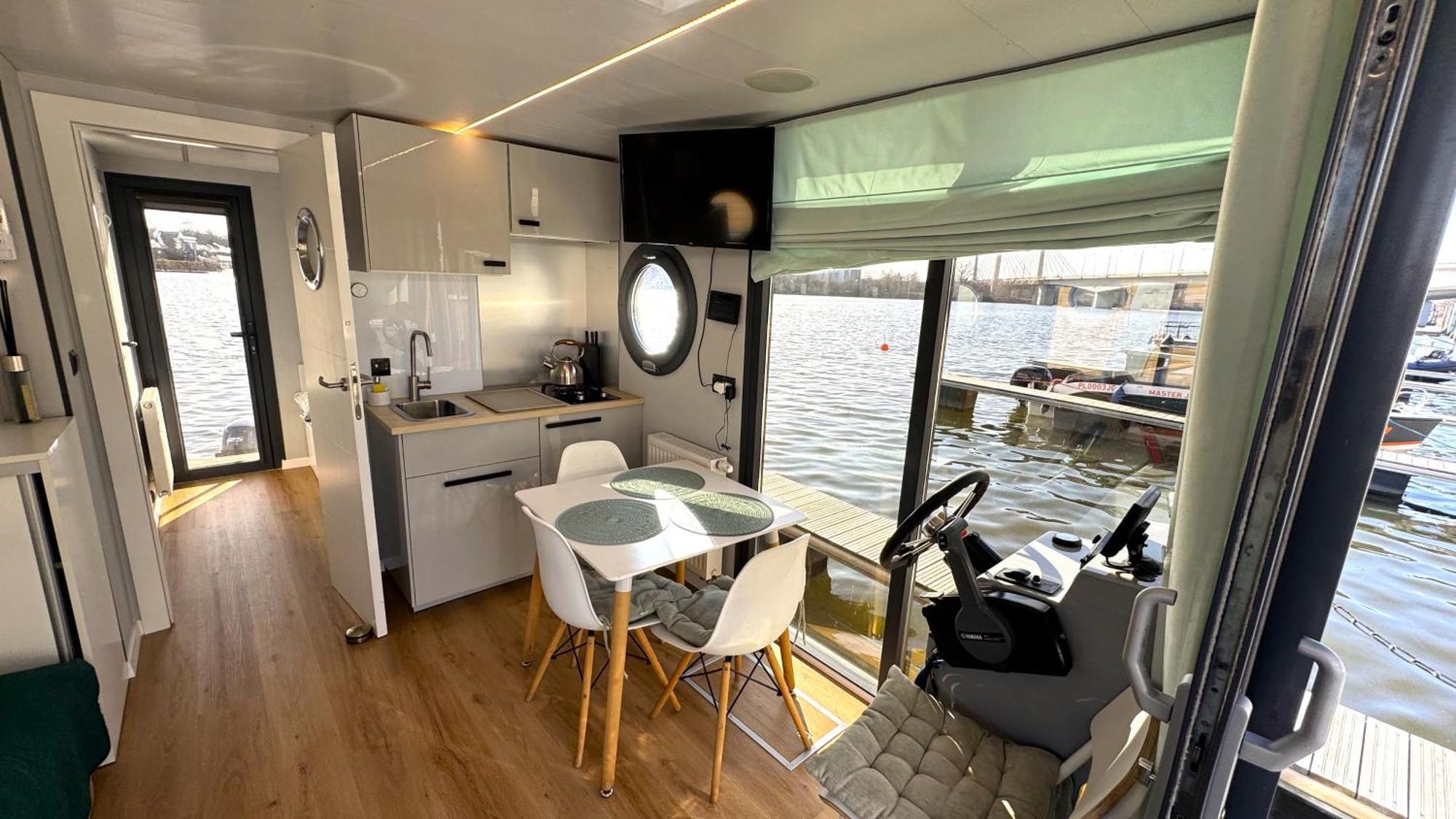 Апартаменти Houseboat Water Boy Apartament Plywajacy Dom Na Wodzie Lodz Вроцлав Екстер'єр фото